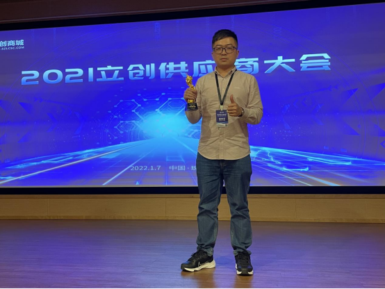 b726ea3ce8a311b79cbfbdb5ff731df9