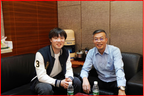 892f40d0-1200-451f-9f1d-f86cf3211076